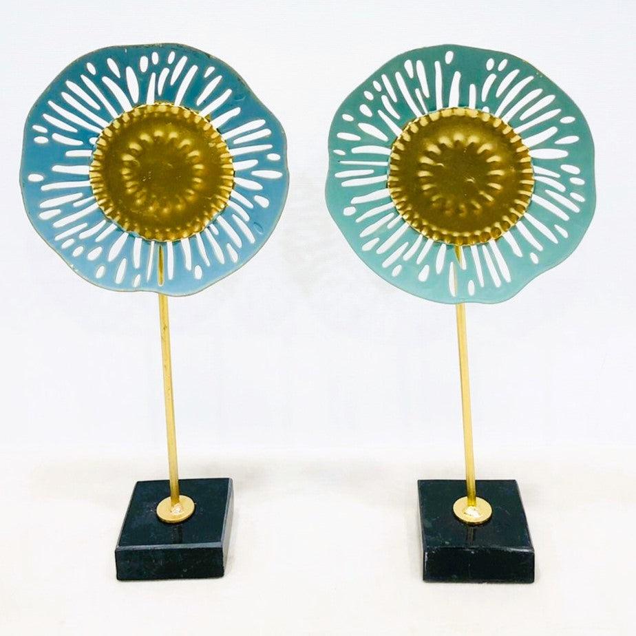 SWIRL OF LIFE - METAL TABLE DECOR